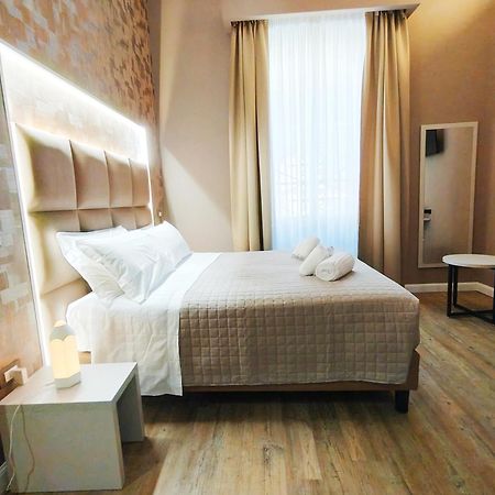 อโมโรมา สวีท Bed & Breakfast ภายนอก รูปภาพ