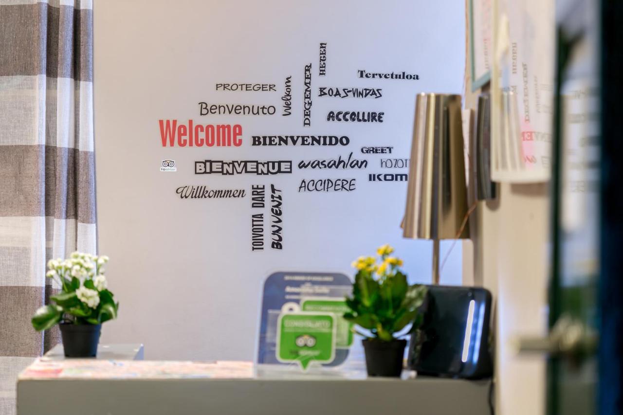 อโมโรมา สวีท Bed & Breakfast ภายนอก รูปภาพ