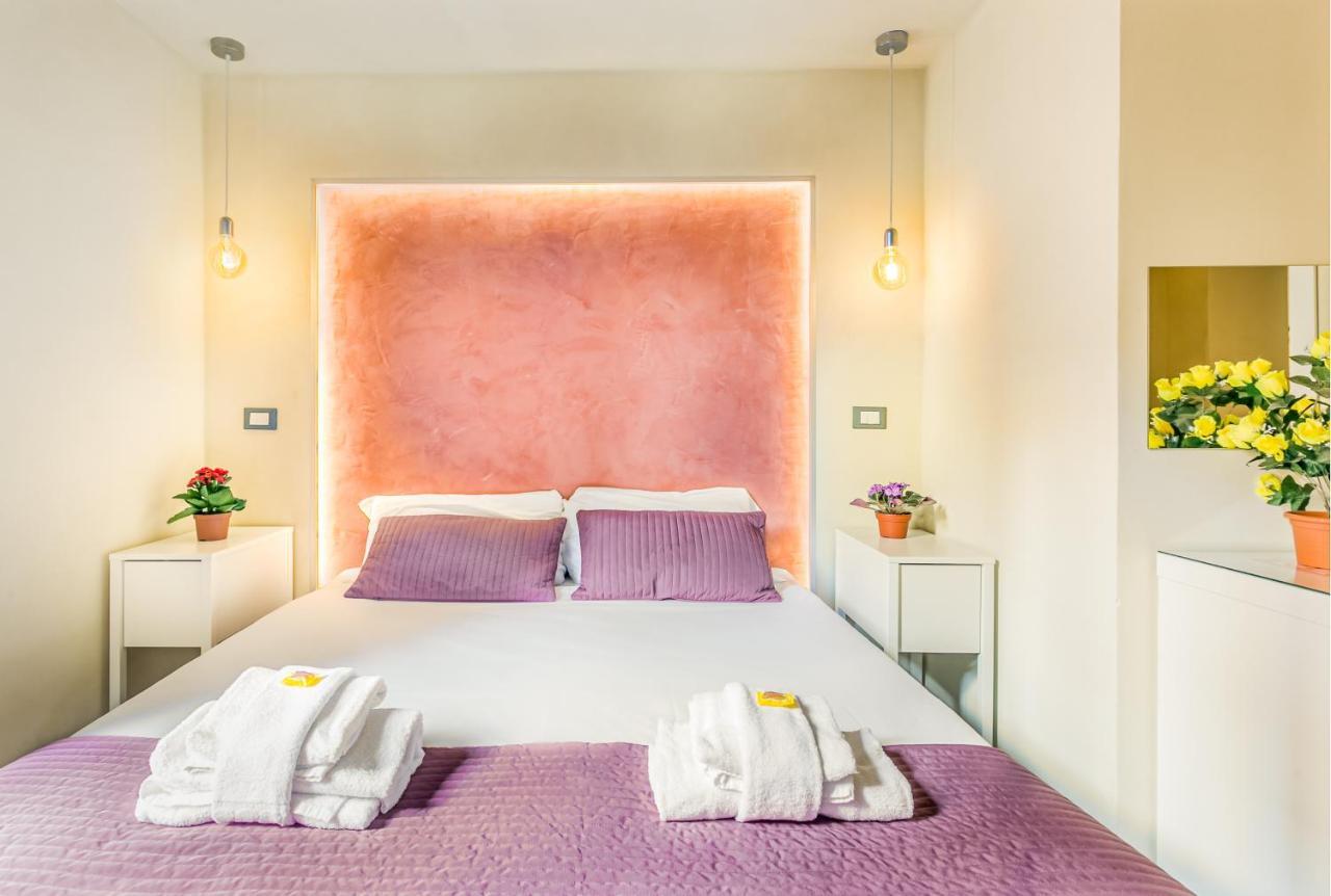 อโมโรมา สวีท Bed & Breakfast ภายนอก รูปภาพ